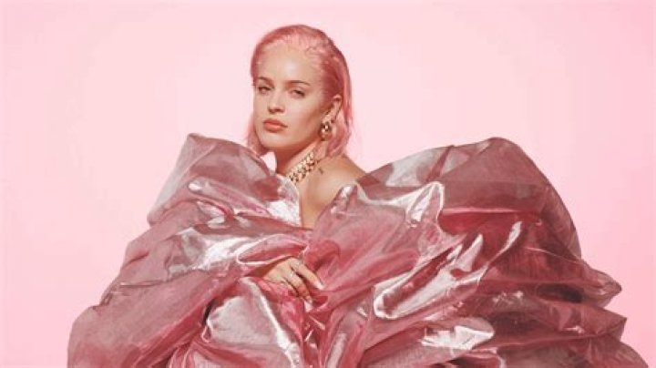 5 things we love about Anne-Marie