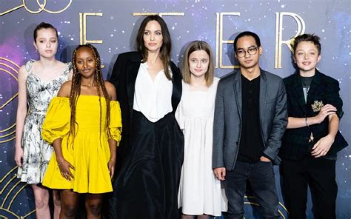 Angelina Jolie Ignores Her Children As Servants Play Mom At The Park (Photos) 1028