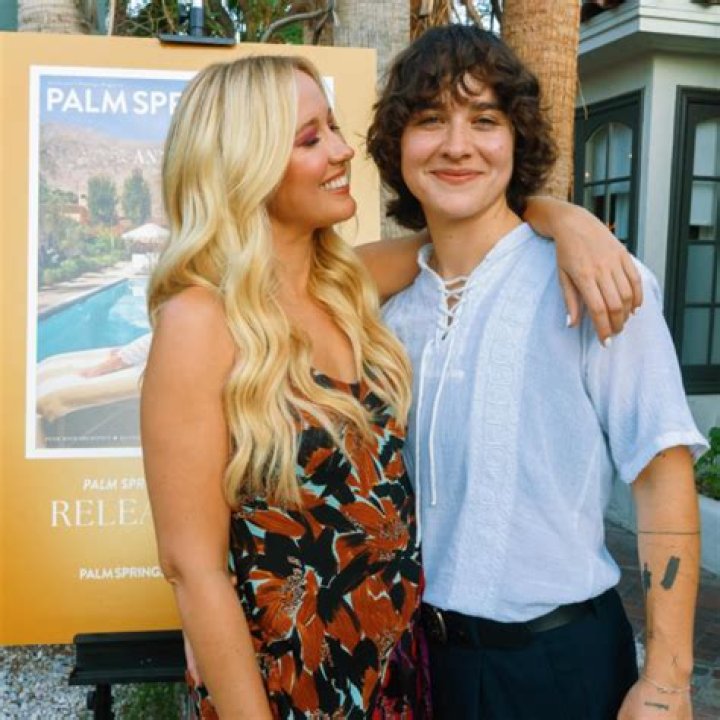 CAAMP Biography: Age, Net Worth, Instagram, Parents, Members, Founder, Real Name, Songs, Children, Spouse, Wiki