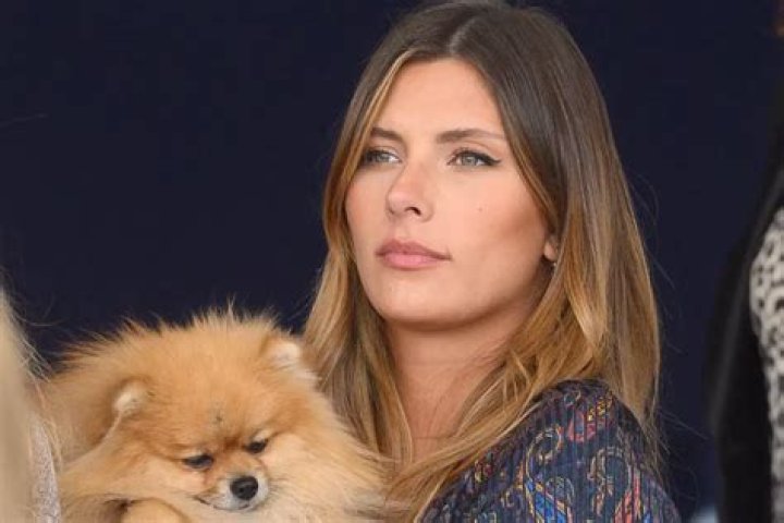Camille Cerf Poids Et Taille
