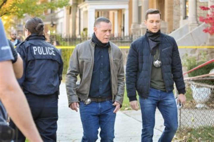 Chicago PD Winter Premiere Recap 1/3/18: Season 5 Episode 10 "Rabbit Hole"