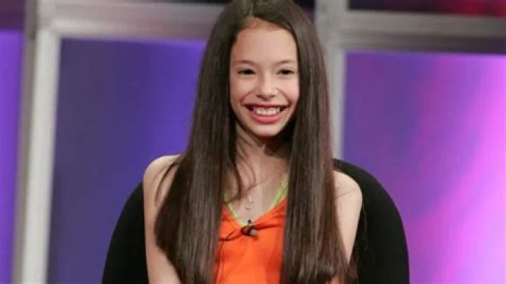 Chloe Bridges Biography: Husband, Age, Movies, Height, Net Worth, Parents, Instagram, Wikipedia, Pitch Perfect, TV Shows