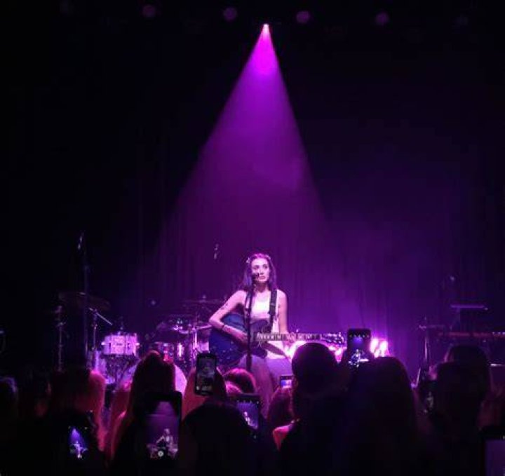 CONCERT REVIEW – Olivia O'Brien - New York