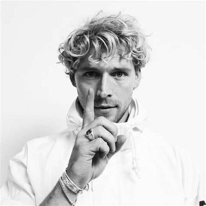 Danish Superstar Christopher Releases Latest Single 'Irony'