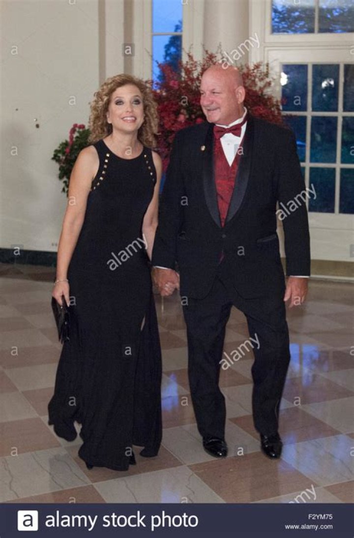Debbie Wasserman Schultz Bio, Husband, Net Worth And Other Facts