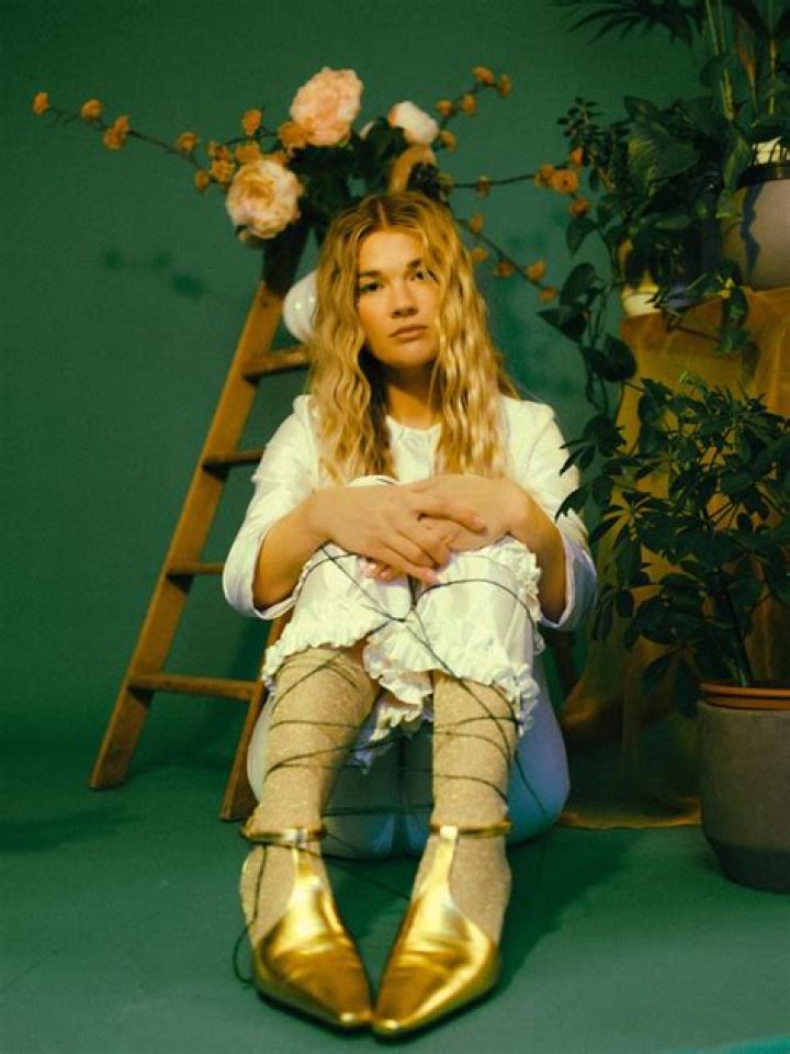 DISCOVER: PEARL drops her debut EP titled "Where I Go" filled with positive accepting emotional themes