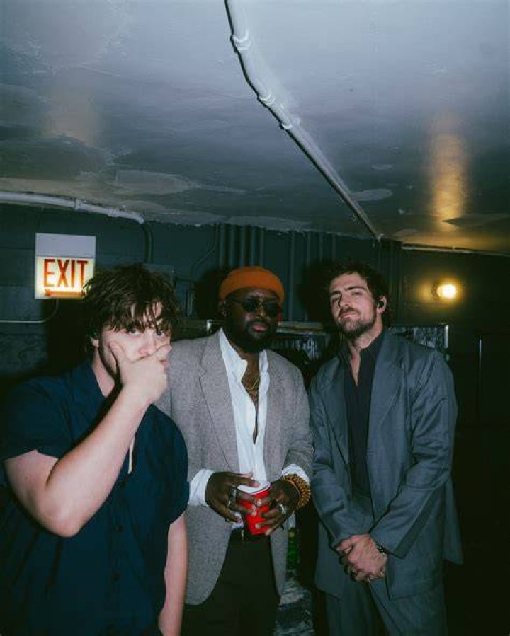 EXCLUSIVE: CelebMix chats with Ellington Ratliff