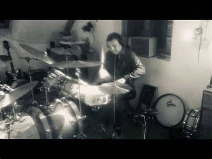 Fame | Alan White (Oasis drummer) net worth and salary income estimation Jan, 2024