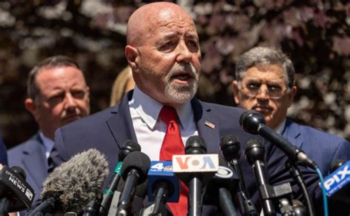 Fame | Bernard Kerik net worth and salary income estimation Jan, 2024