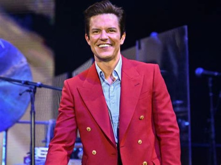 Fame | Brandon Flowers net worth and salary income estimation Apr, 2024