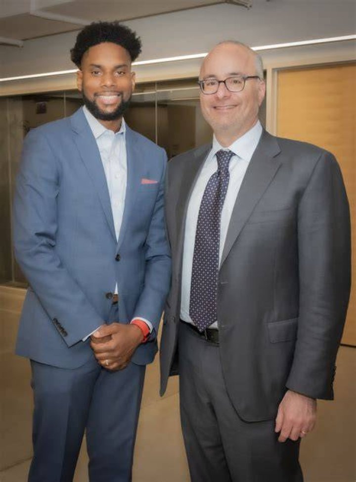 Fame | Damon Jones (economist) net worth and salary income estimation Jan, 2024