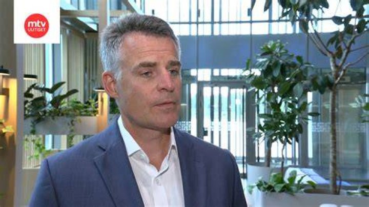 Fame | Henrik Ehrnrooth net worth and salary income estimation Jan, 2024