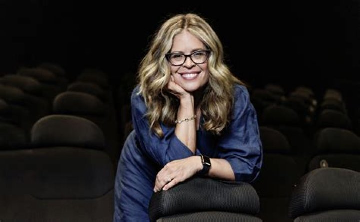 Fame | Jennifer Lee (filmmaker) net worth and salary income estimation Jan, 2024