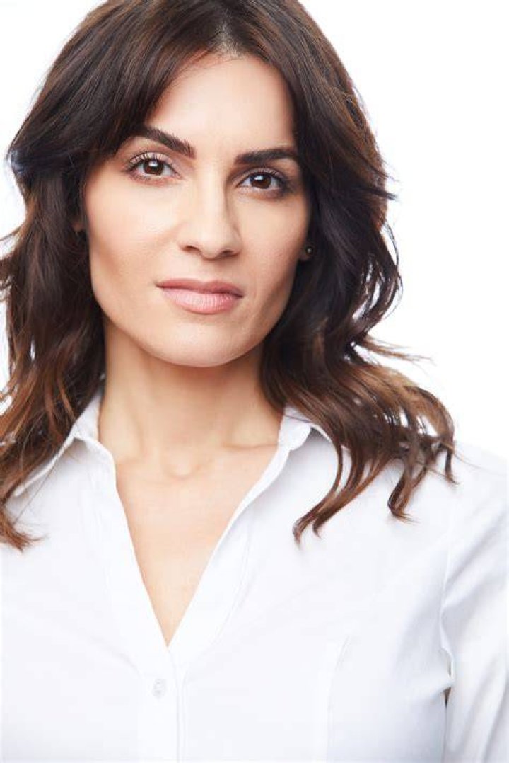 Fame | Leann Van Mol net worth and salary income estimation Jan, 2024