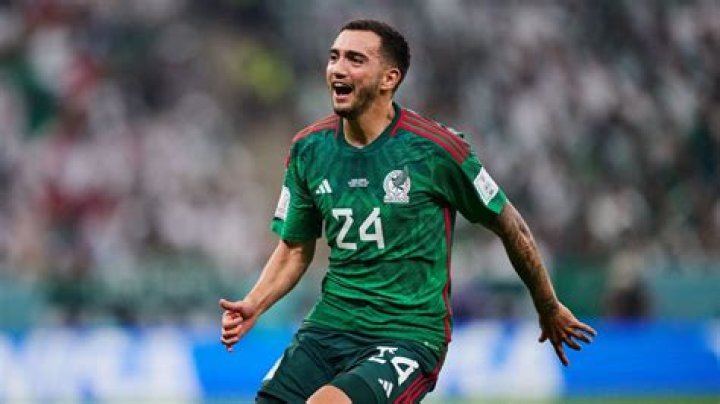Fame | Luis Chávez net worth and salary income estimation Apr, 2024