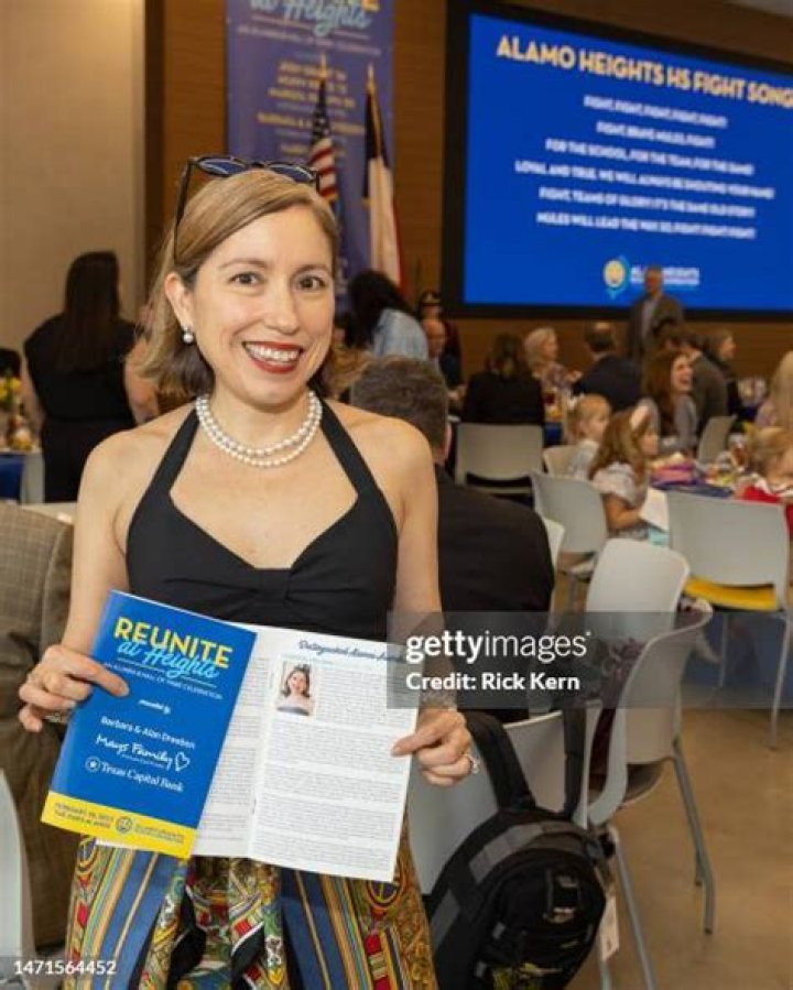 Fame | Marisol Deluna net worth and salary income estimation Apr, 2024