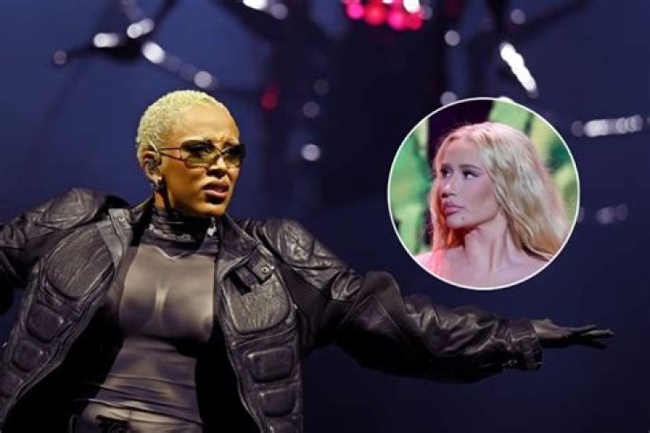 Hackers Threaten Iggy Azalea: Apologize to Azealia Banks or Sex Tape Will Be Made Public!