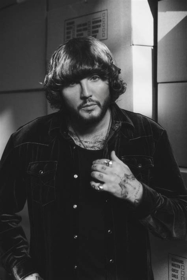 James Arthur returns to his roots on new single 'Empty Space'