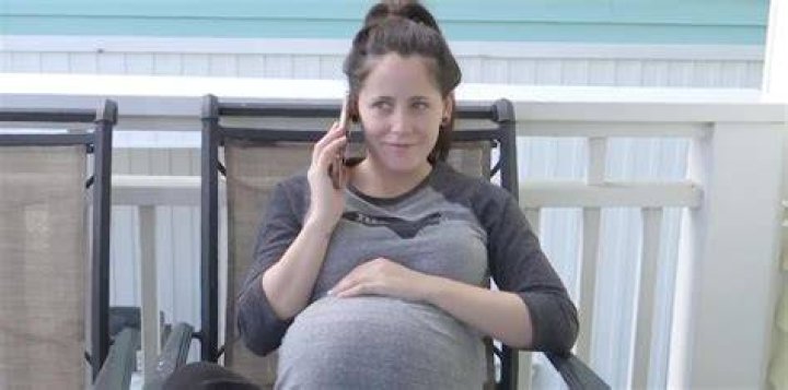 Jenelle Evans Pregnant And Admits She Is Still Drinking Alcohol And Doing Drugs - Baby at Risk! Jenelle Evans Pregnant And Admits She Is Still Drinking Alcohol And Doing Drugs - Baby at Risk!