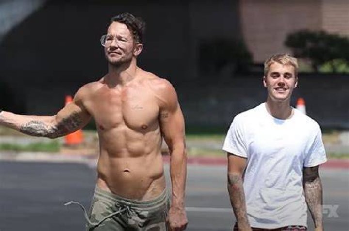 Justin Bieber Joins Cult: Hiding Out At Resort With Hillsong Church Pastor Carl Lentz – Recruiting Young Beliebers?