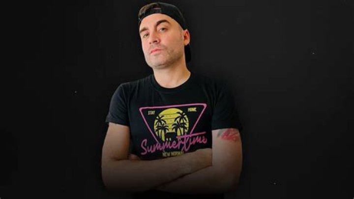 Kuya Magik Biography: Age, Songs, Height, Net Worth, Mixtape, Parents, Wikipedia, Instagram, Girlfriend