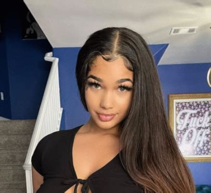 Lexi2Legit Biography: Age, Instagram, Net Worth, Boyfriend, Wikipedia