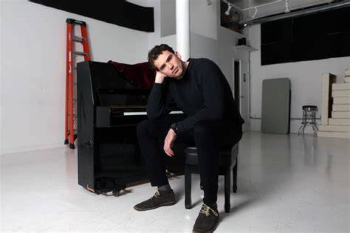 Music Video Premiere: Cade Hoppe Unveils “Borrowed Time”