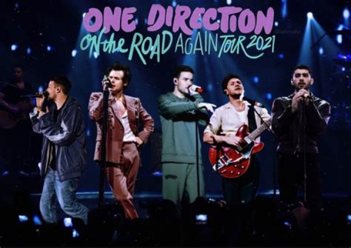 One Direction on the road to America with On the Road Again