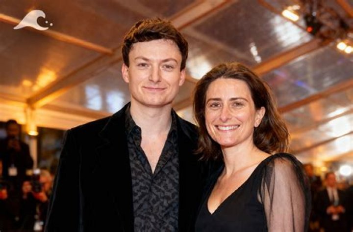 Qui Est Le Compagnon De C&eacute;cile Gr&egrave;s