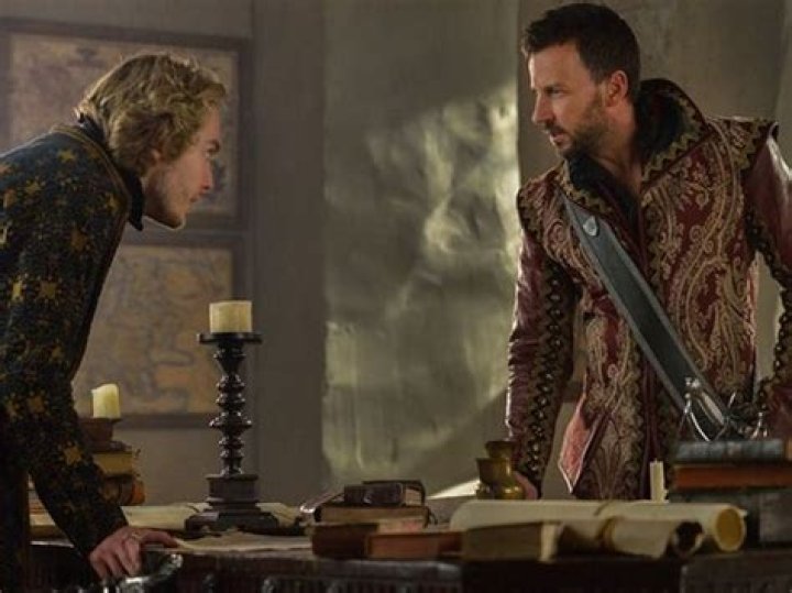 Reign Recap - Mary Attacked in "Acts of War": Season 2 Episode 9