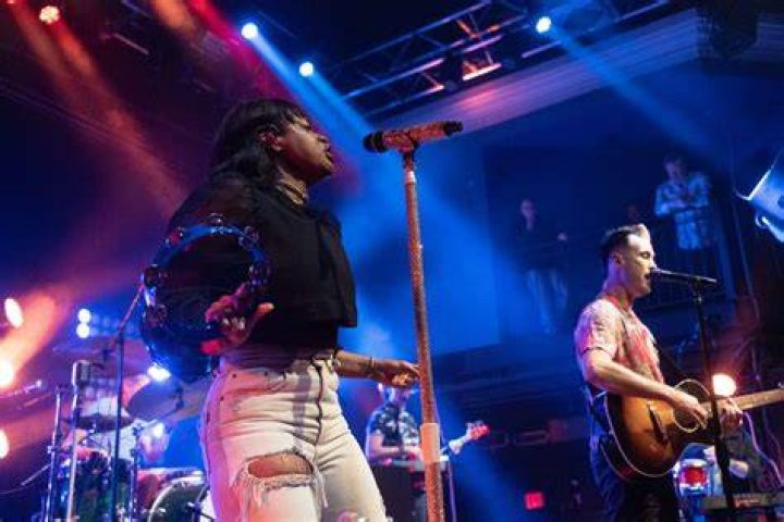 Review: Fitz and the Tantrums - Washington, DC