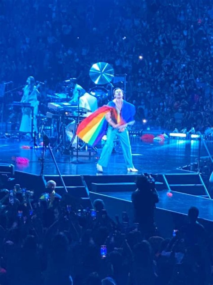 Review: Harry Styles Love On Tour in Philadelphia