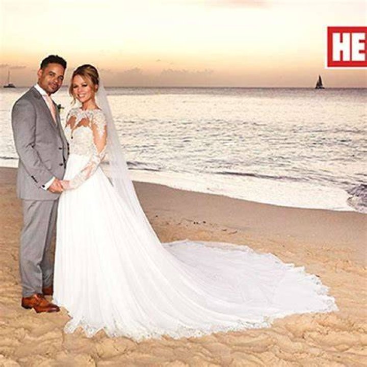 See Kimberley Walsh's wedding photos