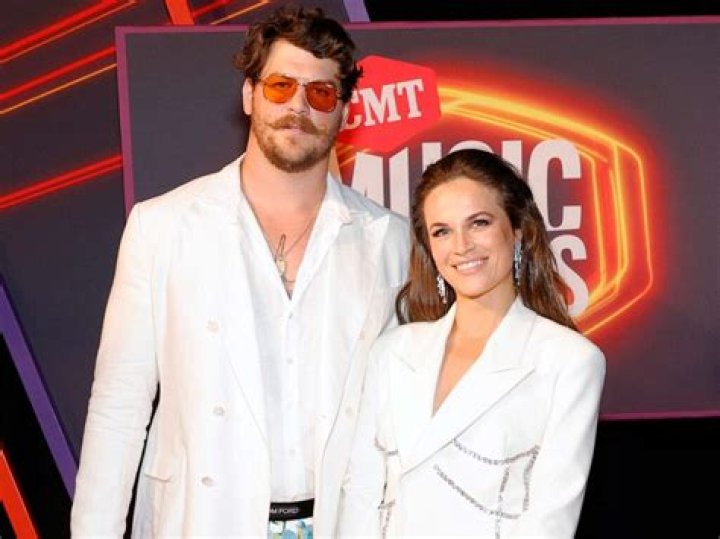 Taylor Lewan Biography: Age, Net Worth, Wife, Children, Parents, Instagram, News, Wiki