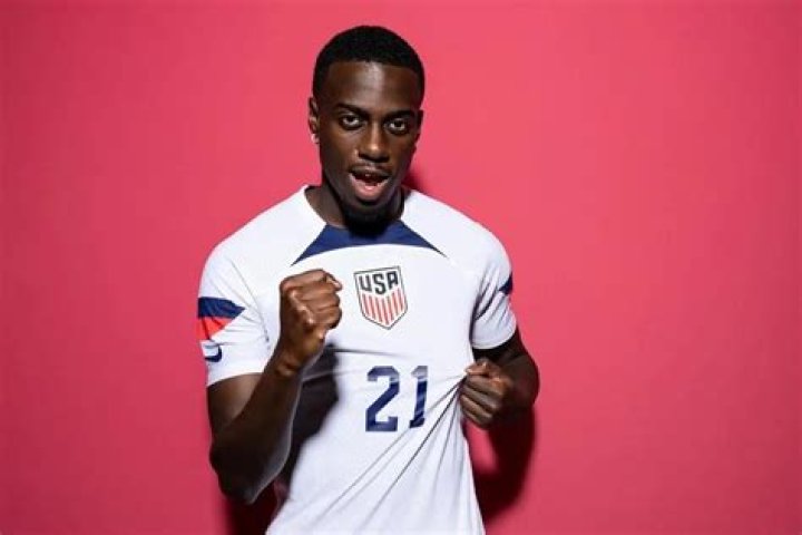 Timothy Weah Biography: Net Worth, Girlfriend, Club, Salary, Stats, Goals, Height, Wife, Age, Parents