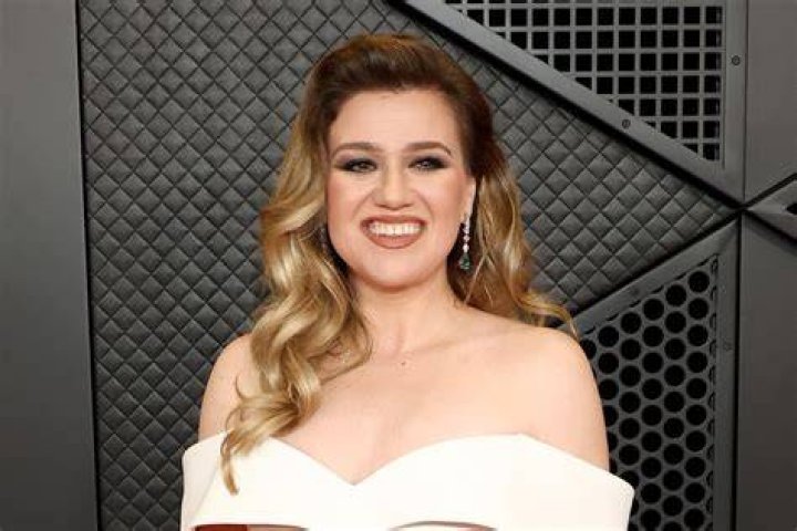 What Is Kelly Clarkson's Snapchat?