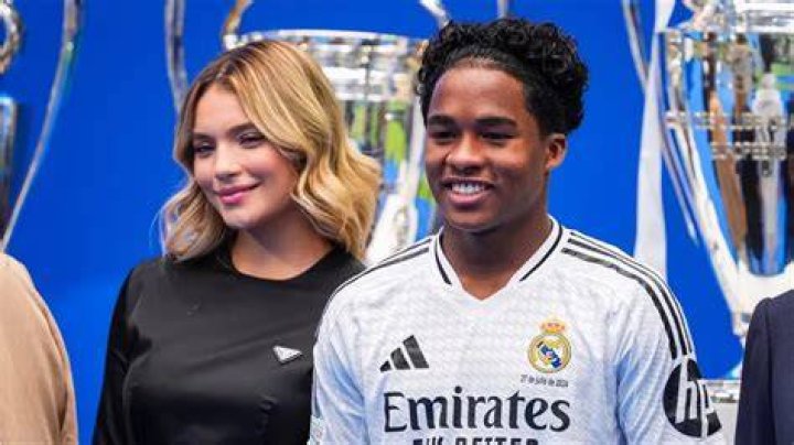 Who is Gabriely Miranda? Endrick Felipe's girlfriend Bio: Age, Height, Net Worth, Nationality, Wikipedia